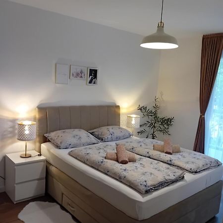 Nice Vacation Пореч Екстер'єр фото